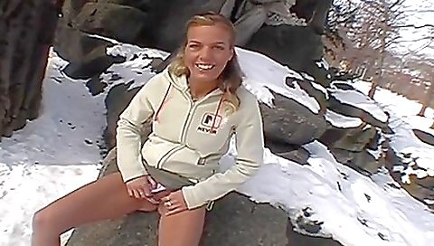 Free Blonde Porn Videos - xpornnetwork.com